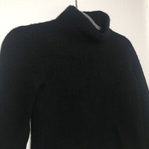 Cashmere Black Turtleneck Women's Sweater | Extra Small